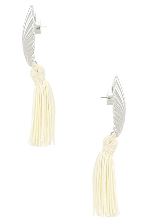 Julietta Coquille Earrings in Metallic Silver
