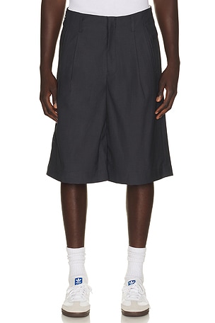 Jungles Everyday Hollywood Waist Shorts in Black. Size XL/1X. Also