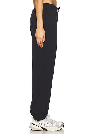 Jordan Brooklyn Fleece Sweatpants in Black