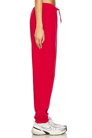 Jordan Brooklyn Fleece Sweatpants in Red