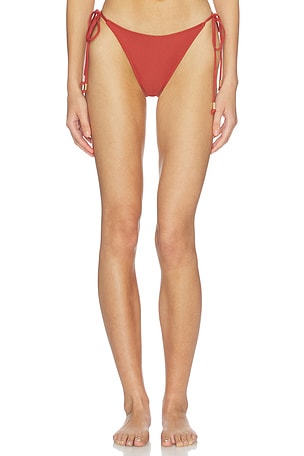Nat Bikini Bottom Juillet