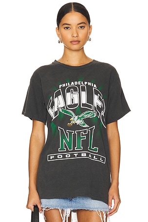 Junk Food Eagles Chrome Vintage Tee in Charcoal