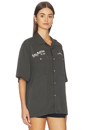 Junk food camisa en color negro