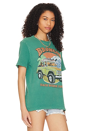 Junk Food Bronco Beach Tee in Green