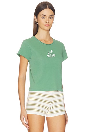 Junk Food Snoopy Flowers The Vintage Baby Tee in Green
