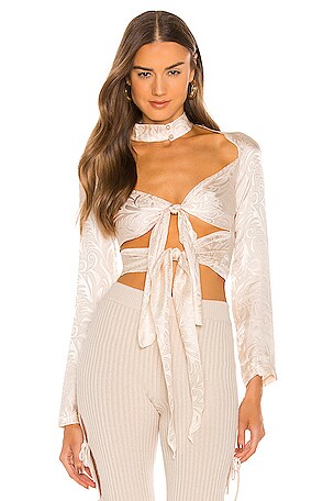 v neck sweater tie combination