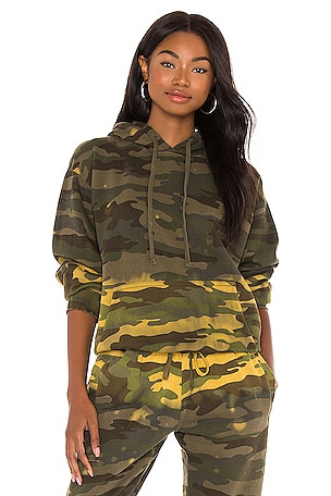 Mayfair shops group camo set