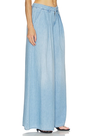 L'AGENCE Lorenza Palazzo Jeans in Blue. Size 30. Also