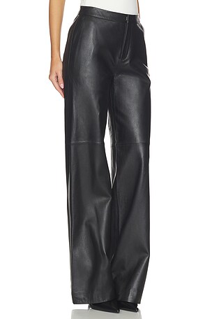 L'AGENCE Livvy Straight Leg Trouser in Black