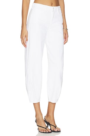 L'AGENCE Krista Tapered Leg Pant in White. Size 26. Also