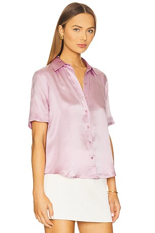 L'AGENCE Ellah Short Sleeve Blouse in Blush,Mauve