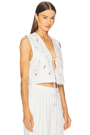 Leslie Amon Coral Reef Vest in Ivory