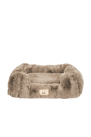 The Small Pet Bed Lola Blankets