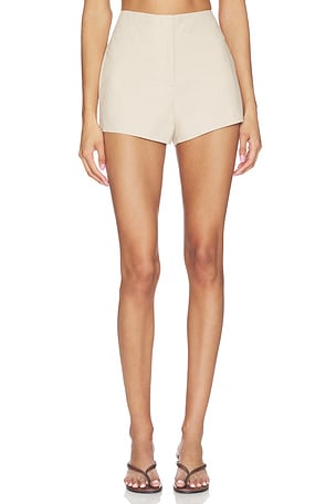 By Marianna Andreia Short L'Academie