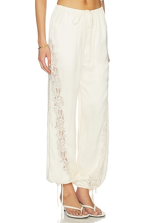 L'Academie Belarus Pant in Ivory
