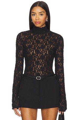 by Marianna Kayden Top L'Academie