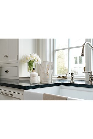 L'AVANT Collective Hand Lotion