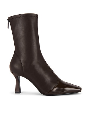 Ankle Bootie Lola Cruz