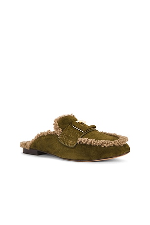 Lola Cruz Shearling Loafer in Green