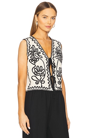 Line & Dot Maris Vest in Neutral,Black