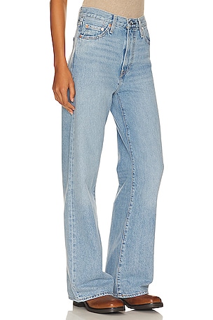LEVI'S Ribcage Wide Leg Jeans in Denim-Light