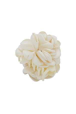 Peony Flower Claw ClipLele Sadoughi$45BEST SELLER