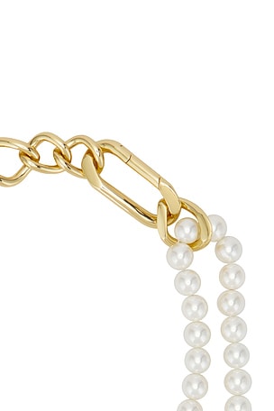 Lili Claspe Quinn Pearl Necklace in Metallic Gold