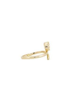 Lili Claspe Ring in Metallic Gold