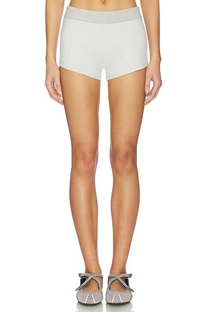 HOUSEWIFE 반바지 LIONESS