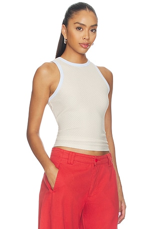 Lioness bond Canelak top en color crema