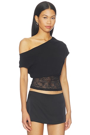 LIONESS Etoile Off Shoulder Top in Black. Size XXS. Also