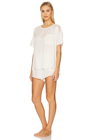 LUNYA Washable Silk Tee Set in White. Size XS. Also