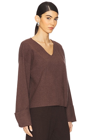 Lovers and Friends Aurelia V Neck in Brown