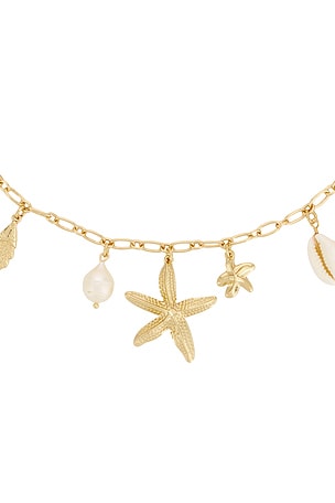 Lovers and Friends Bonnie Necklace in Metallic Gold