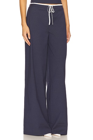 Lovers and Friends Ashley Pant in Navy. Size XXS. Also