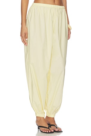 Lovers and Friends Lyla Pant in Yellow. Size XXS. Also