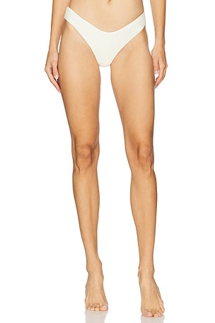 Amelie Bottom LPA