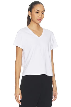 LESET Margo V Neck Tee in White. Size L. Also