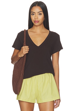Laura V Neck Tee LESET