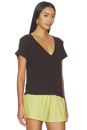 Leset camiseta cuello pico laura en color Chocolate