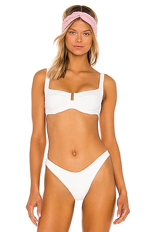 在庫処分セール 言い換え LSPACE Camellia REVOLVE | White in Top Bikini トップス