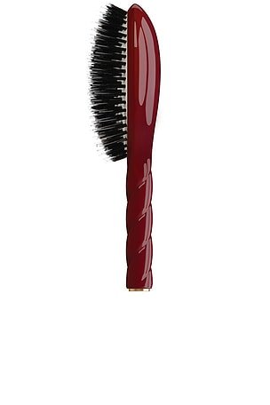 La Bonne Brosse Large Brush N02 in Cherry Red
