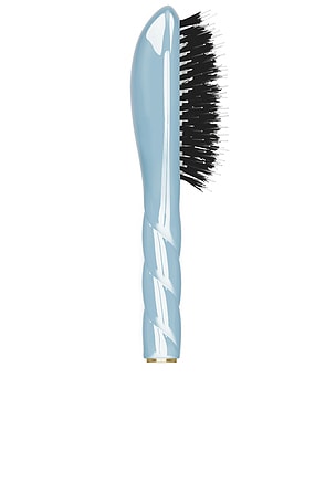 La Bonne Brosse Small Brush N02 in Pale Blue