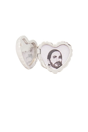 Marc Jacobs Heart Balloon Locket Ring in Metallic Silver