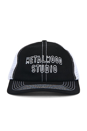 GORRA DE CAMIONERO CUTIE Metalwood Studio
