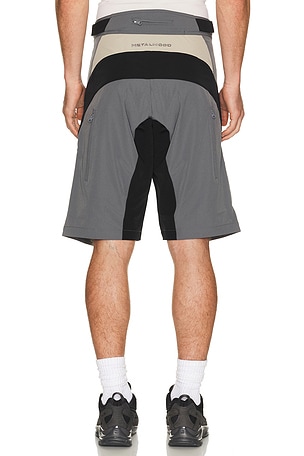 Metalwood Studio Machine Short in Grey