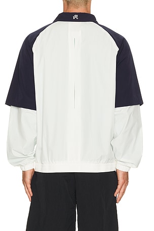 Malbon Golf Marina Windshirt in White,Navy