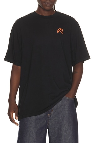 Malbon Bermuda Rooster Tee en Noir