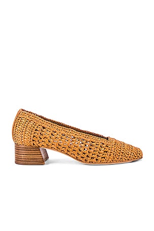 Miista Noa Heel in Raffia Legno | REVOLVE