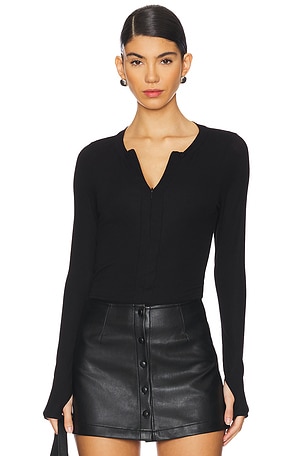 Michael Lauren Mckee Long Sleeve Fitted Zip Front Top in Black